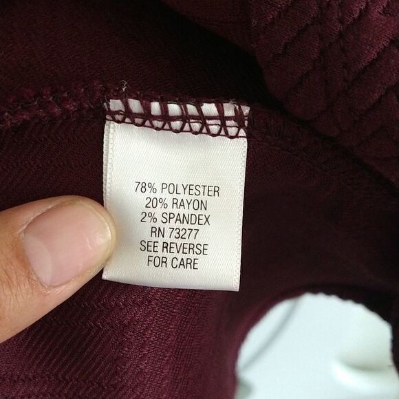 Fit and Flare Dress Burgundy size Small - Picture 6 of 6